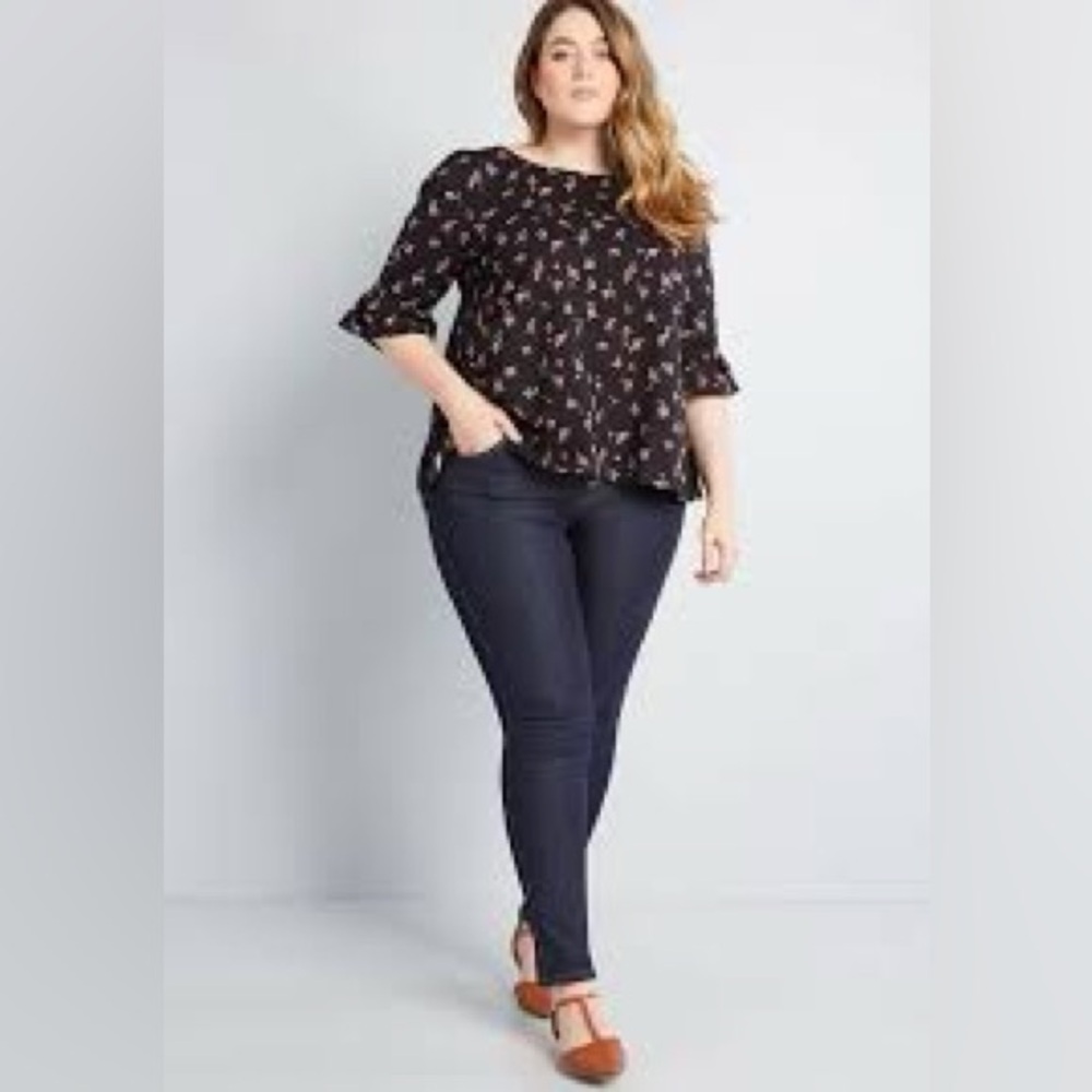 ModCloth Spiffed Up Sunday Floral Bell Sleeved Bow Back Detail Top Black Purple